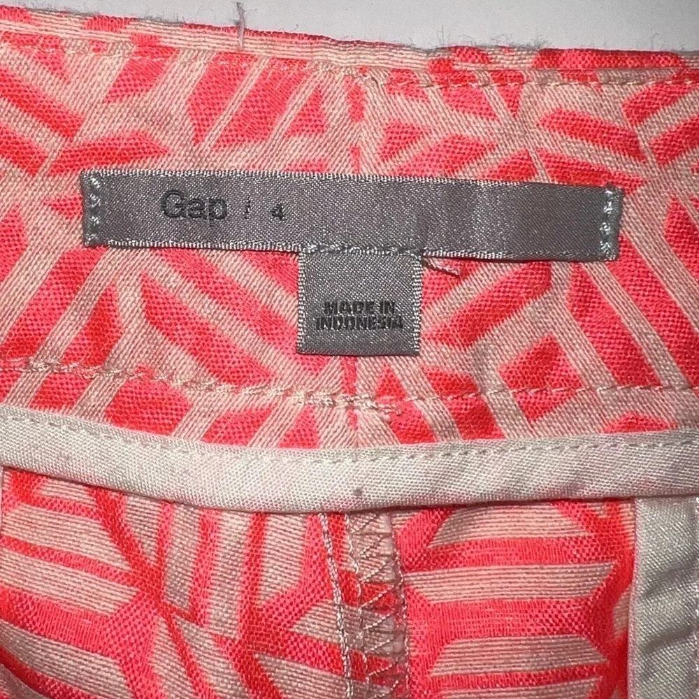 Gap Clear Front Pink Jacquard Shorts